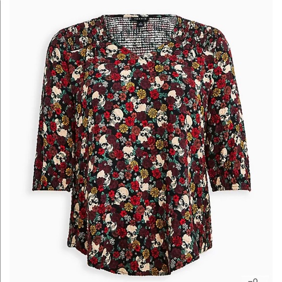 TORRID TUNIC BLOUSE - CRINKLE FLANNEL FLORAL SKULLS BLACK SIZE 2X NWT - Picture 6 of 6